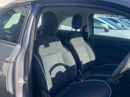 2025 Fiat 500e - thumbnail 25