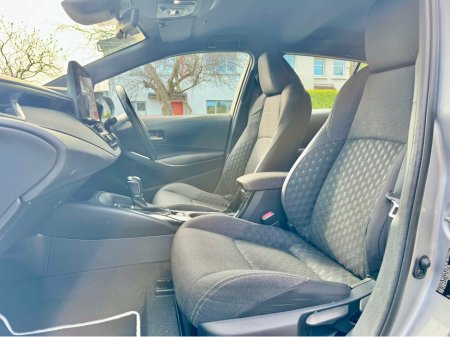 2023 Toyota Corolla - thumbnail 18