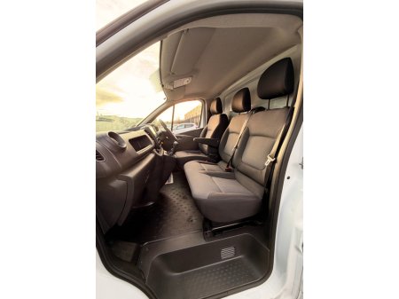 2021 Renault Trafic 2.0 High Spec €18,658 thumbnail