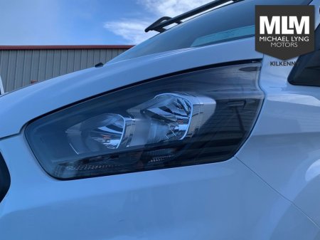 2022 Ford Transit 2.0 TDCI 130PS 350 L3H1 AWD LEADER €19,950 thumbnail