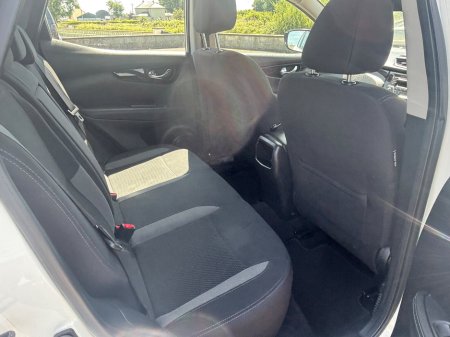 2019 Nissan Qashqai 1.5 DSL XE €16,995 thumbnail