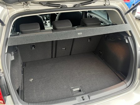 2014 Volkswagen Golf HIGHLINE AUTOMATIC 1.4 PETROL //VERY LOW MILES//REVERSE CAMERA//ADAPTIVE CRUISE CONTROL// €13,950 thumbnail