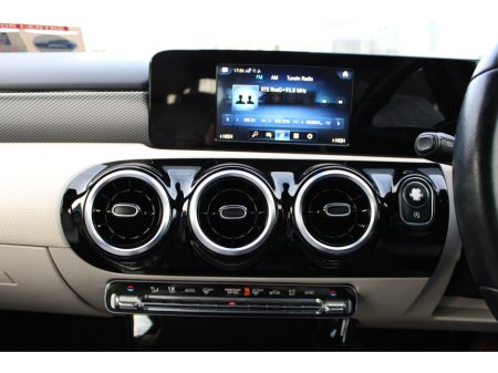 2020 Mercedes-Benz A Class - thumbnail 18