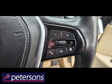 2020 BMW 5 Series - thumbnail 18