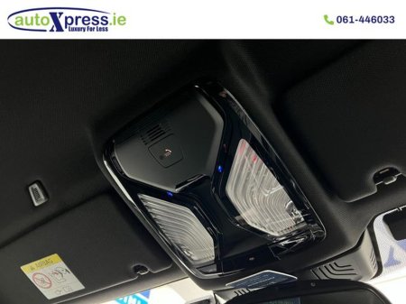 2018 BMW 5 Series - thumbnail 40