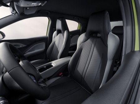 2025 BYD Dolphin Surf Comfort 43.2kWh 155BHP €23,995 thumbnail