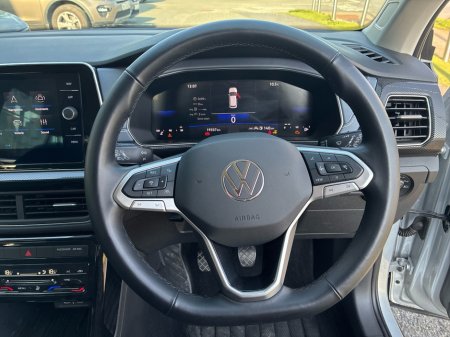 2025 Volkswagen T-Cross - thumbnail 13