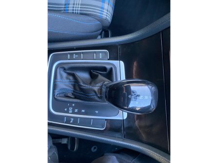 2016 Volkswagen Golf 1.4 GTE NAV S-A 5DR AUTO €11,995