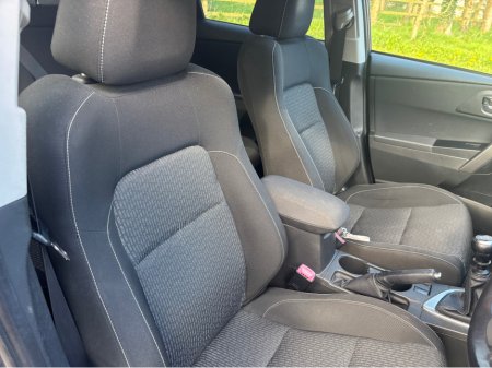 2014 Toyota Auris - thumbnail 15