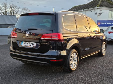 2017 Volkswagen Sharan TDI SE BLUEMOTION 150PS 5DR 2.0 7SEATS €19,950 thumbnail