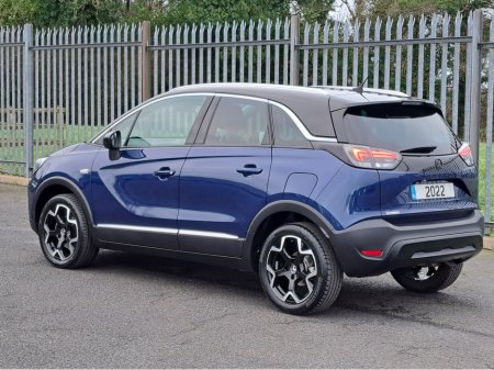 2022 Opel Crossland ULTIMATE 1.2TURBO 110BHP **LEATHER/SUEDE INTERIOR** €19,950 thumbnail
