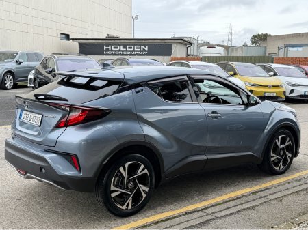 2023 Toyota C-HR - thumbnail 9