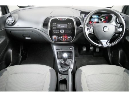 2017 Renault Captur 1.5 DCI 5SPD LIFE 90BHP EU6 €10,890 thumbnail