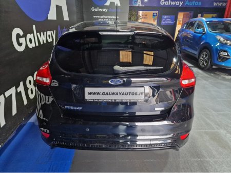 2018 Ford Focus - thumbnail 7