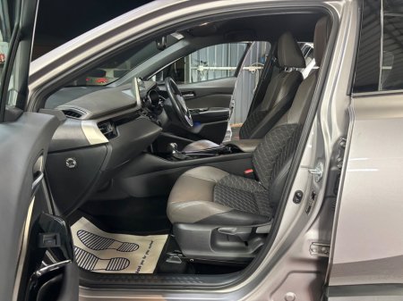 2022 Toyota C-HR - thumbnail 19