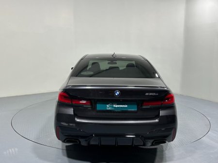 2020 BMW 5 Series - thumbnail 6