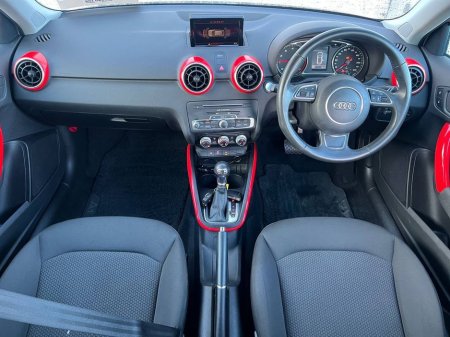 2016 Audi A1 1.0 TFSI AUTO // VERY LOW MILEAGE // FULL SERVICE HISTORY // 15" ALLOYS // AIR CONDITIONING €15,900 thumbnail