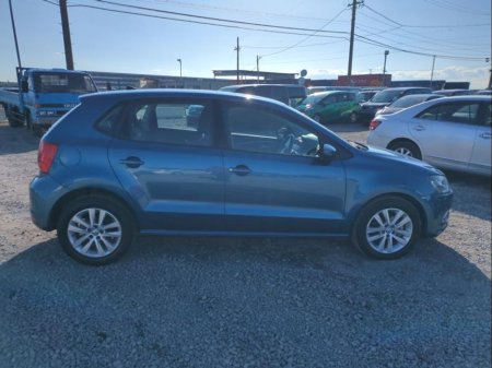 2016 Volkswagen Polo - thumbnail 3