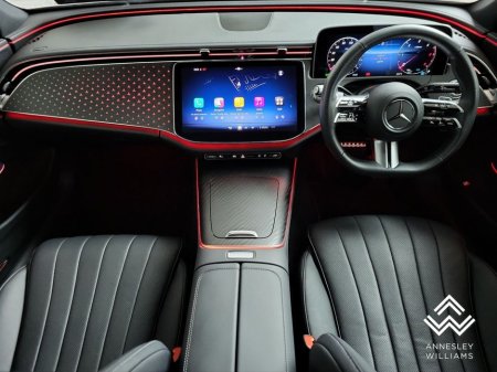 2025 Mercedes-Benz E Class E220d AMG Line €76,950 thumbnail