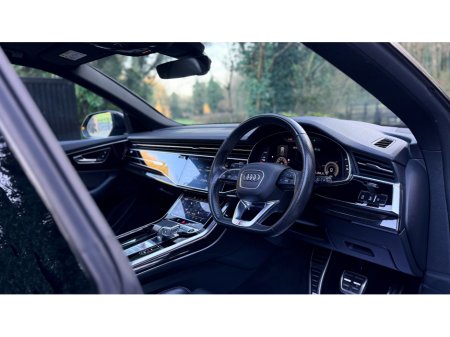 2021 Audi Q8 2021 (212) Audi Q8 55 TFSI e Black Edition Quattro €55,999 thumbnail