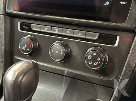 2018 Volkswagen Golf - thumbnail 18