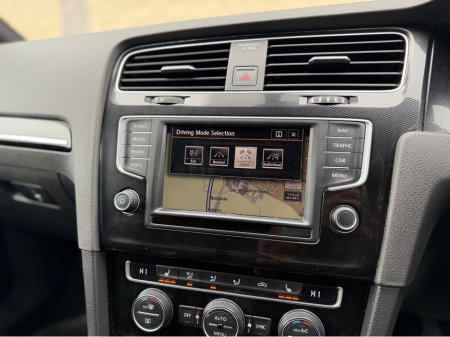 2015 Volkswagen Golf - thumbnail 17