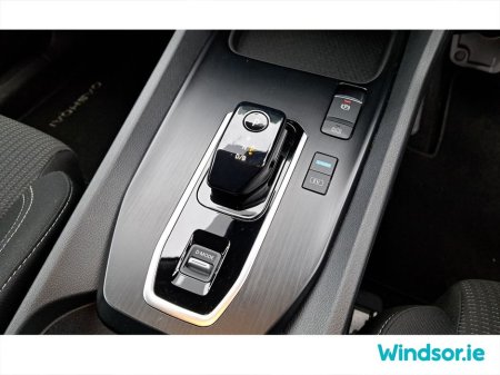 2025 Nissan Qashqai E-POWER SV €3000 Scrappage Offer €37,995 thumbnail