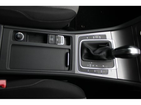 2016 Volkswagen Golf - thumbnail 14