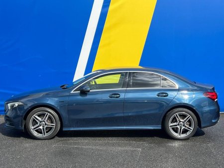 2021 Mercedes-Benz A Class A250e AMG-LINE EXECUTIVE 1.3 HYBRID // APPLE CARPLAY/ANDROID AUTO // 360 SURROUND PARKING SENSORS // VIRTUAL COCKPIT €24,500