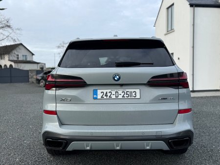 2024 BMW X5 xDrive45e M Sport €87,990 thumbnail