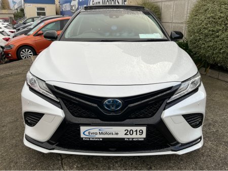 2019 Toyota Camry WS AUTOMATIC HYBRID 2.5 PETROL //TOP SPEC//FULL LEATHER//HEATED ELECTRIC SEATS//PANORAMIC GLASS ROOF//JBL SOUND SYSTEM// €27,950