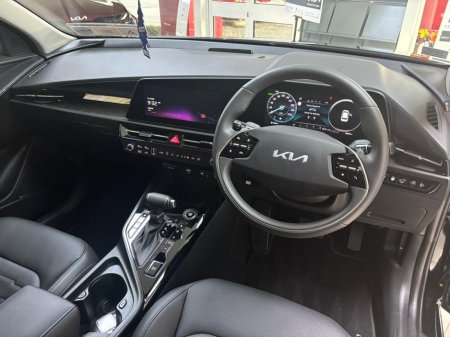 2025 Kia Niro Niro K3 PHEV €38,995 thumbnail