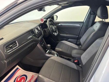 2021 Volkswagen T-Roc 2.0 TDI 150bhp R-Line DSG €26,495 thumbnail