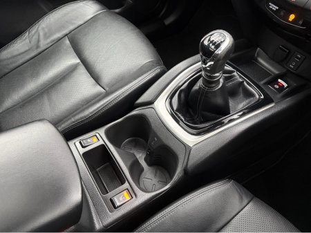 2017 Nissan X-Trail 7 Seater, High Spec Tekna, New Nct 12/2027, Full Leather, 360 Cameras, Sat Nav, Bluetooth, Cruise Control, Heated Seats, A/C, Alloys, Ideal Family Car, Finance Available, Service & Warranty, SIMI, €14,950 thumbnail