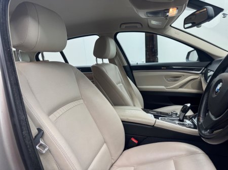 2016 BMW 5 Series - thumbnail 8