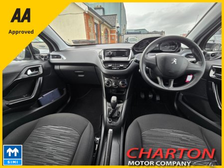 2017 Peugeot 208 - thumbnail 13