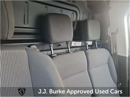 2026 Peugeot Partner Pro Premium 1000kg L1 1.5 Blue HDI 100bhp thumbnail