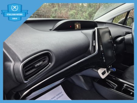 2017 Toyota Prius /2017/1.8 PETROL PLUG-IN HYBRID/AUTO €16,999 thumbnail