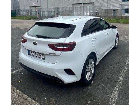 2021 Kia Ceed 1.6 K2 COMMERCIAL 5DR €11,991