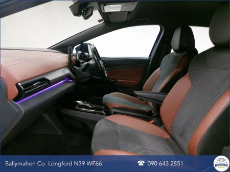 2021 Volkswagen ID.4 LIFE 77kWh 204HP €20,950 thumbnail