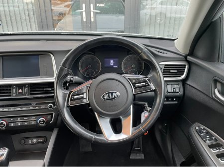2018 Kia Optima 1.6 CRDI 2 ISG 134 BHP 4DR €13,950 thumbnail
