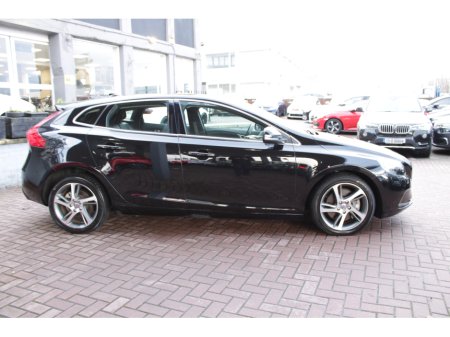 2016 Volvo V40 2.0D4 DYNAMIQUE EDITION 5DR HATCHBACK AUTOMATIC // 1 OWNER CAR WITH ONLY 56,000 KMS IN AS NEW CONDITION // BUY WITH CONFIDENCE AA AND SIMI APPROVED DEALER 2026 // FINANCE ARRANGED // TRADE INS WELCOME €15,950 thumbnail