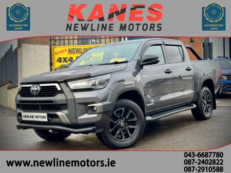 2022 Toyota Hilux INVINCIBLE X!! 2.8!! thumbnail