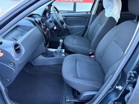 2017 Dacia Duster - thumbnail 4