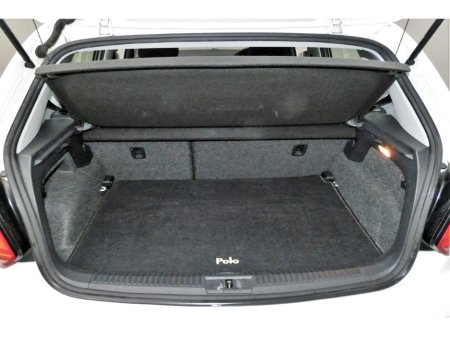 2017 Volkswagen Polo - thumbnail 24