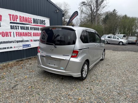 2015 Honda Freed - thumbnail 6