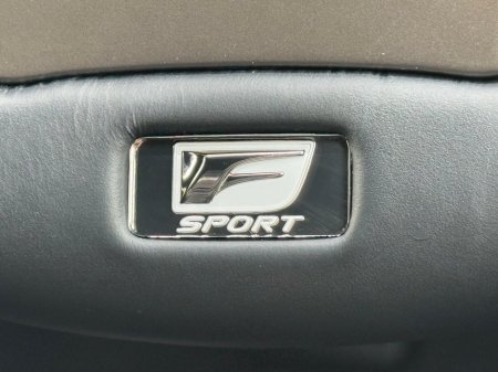 2015 Lexus IS 300 h - thumbnail 22