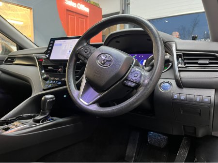 2022 Toyota Camry €29950! 2022 TOYOTA CAMRY X 2.5 AUTOMATIC / CRUISE CONTROL / REVERSE CAMERA AND MORE €29,950 thumbnail