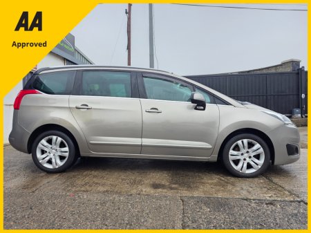 2016 Peugeot 5008 * ONLY 64K MILES * 7 SEATER €9,900 thumbnail