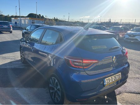 2023 Renault Clio EQUILIBRE TCE 90 MY22.5 5 5DR Finance Available own this car from €68 per week €15,899